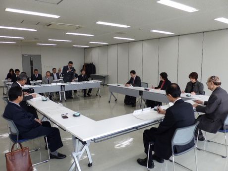 市場開設運営協議会の様子